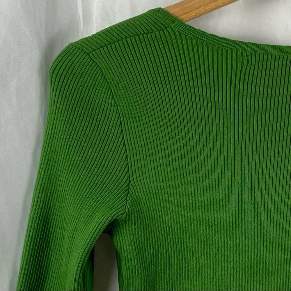 Forever 21 Women’s Green Ribbed Long Sleeve Cropped Sweater Cardigan Top Medium